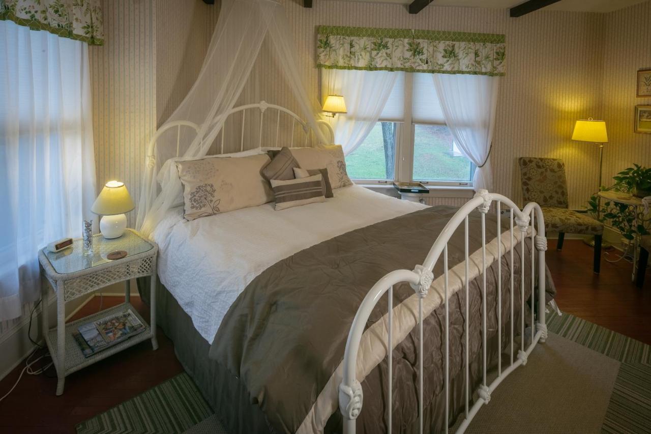 באנר אלק Taylor House Inn מראה חיצוני תמונה