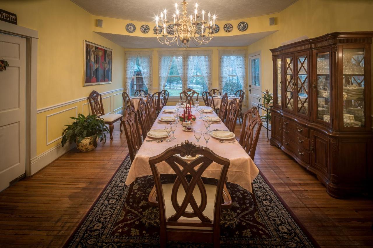 באנר אלק Taylor House Inn מראה חיצוני תמונה