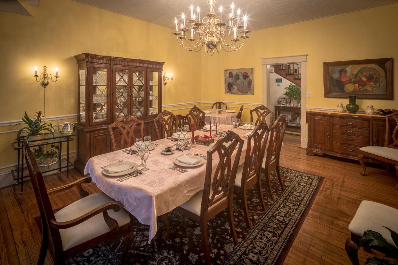 באנר אלק Taylor House Inn מראה חיצוני תמונה